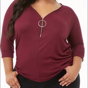 Plus size Burgundy top with zipper in the front